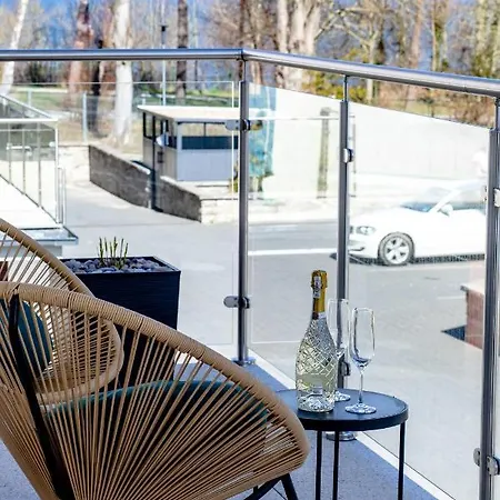 Klifowa 77 Реваль