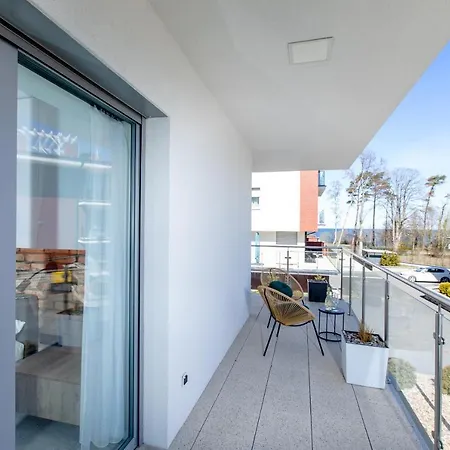 Klifowa 77 * Реваль